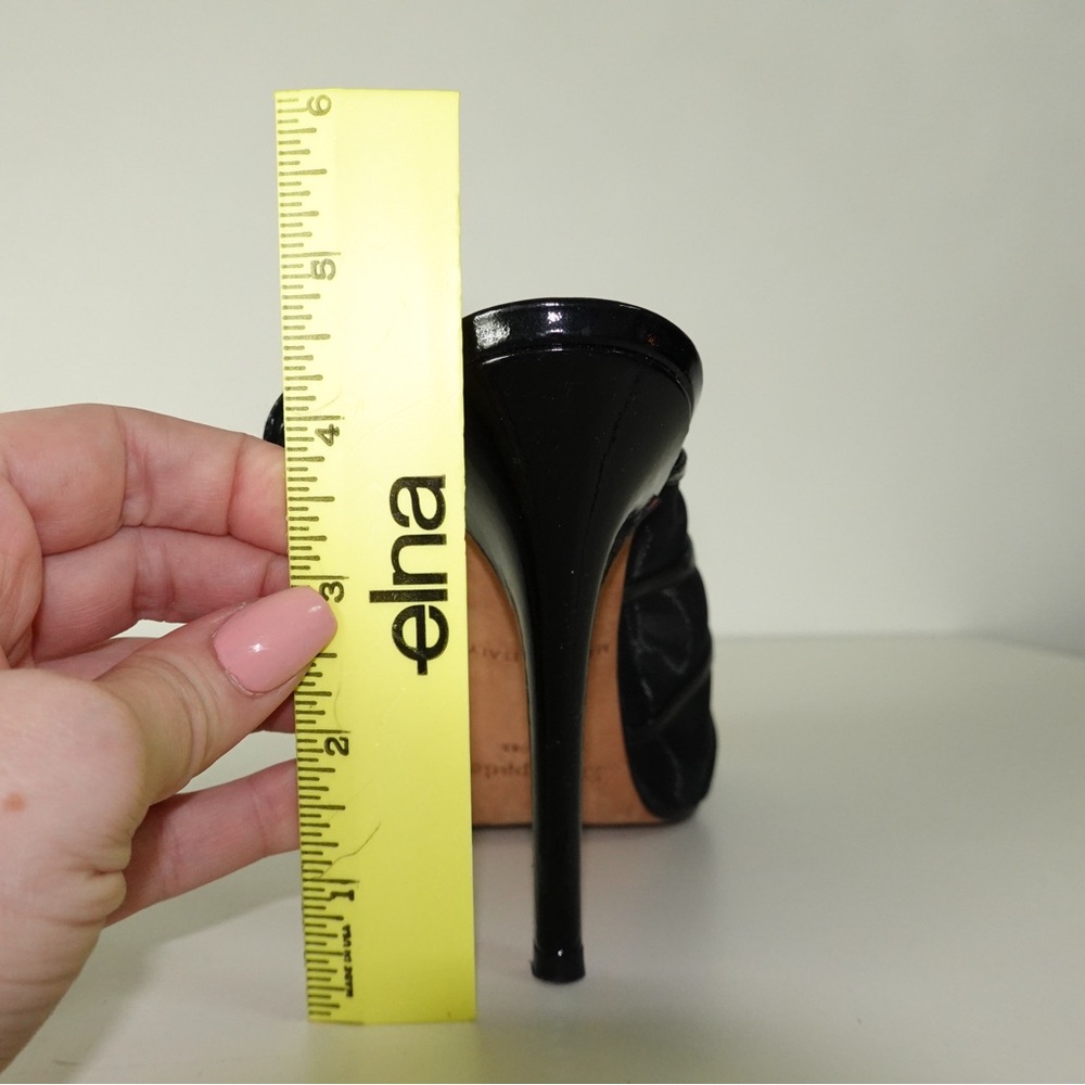 Kate Spade Black Mesh Heels 8 - Picture 8 of 8